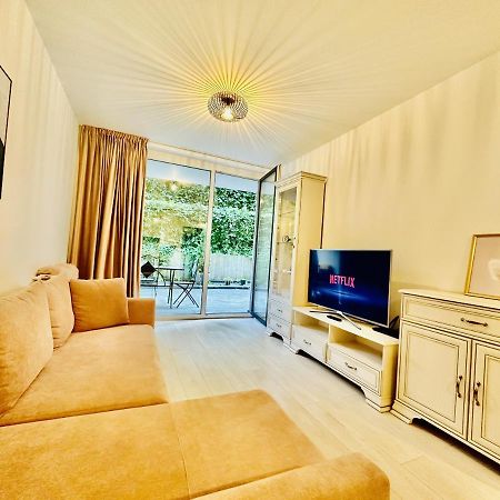 Palfi Apartment With Garden & Parking Клуж-Напока Экстерьер фото